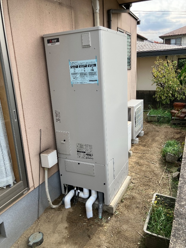 福山市幕山台　電気温水器よりエコキュート取替工事