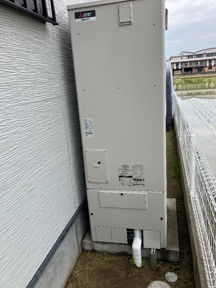 福山市神辺町　エコキュート取替工事
